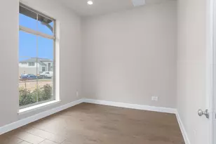 208 Silver Sage Ct, Conroe, TX 77304 - Photo 13