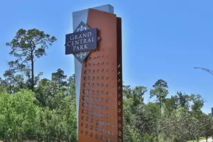 208 Silver Sage Ct, Conroe, TX 77304 - Photo 9