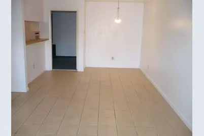 2818 S Bartell Drive #8, Houston, TX 77054 - Photo 3