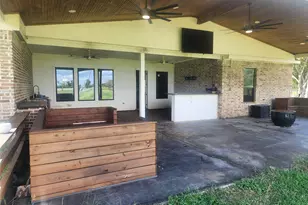 214 Lakeland Cir, Rosharon, TX 77583 - Photo 29