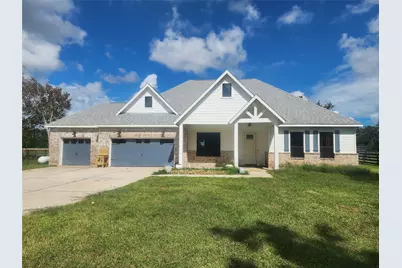 214 Lakeland Circle, Rosharon, TX 77583 - Photo 1