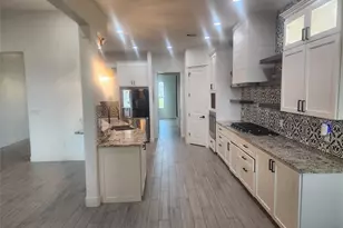 214 Lakeland Cir, Rosharon, TX 77583 - Photo 19