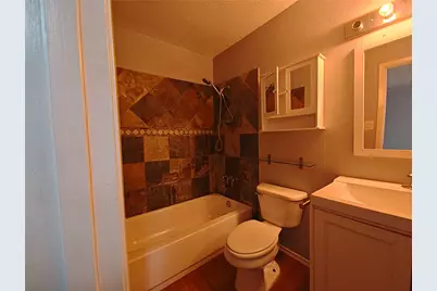 10855 Meadowglen Lane #928, Houston, TX 77042 - Photo 19