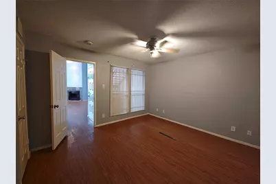 10855 Meadowglen Lane #928, Houston, TX 77042 - Photo 21