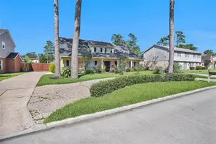 15010 Falling Creek Dr, Houston, TX 77068 - Photo 3
