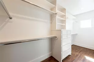 828 E 28th St, Houston, TX 77009 - Photo 35