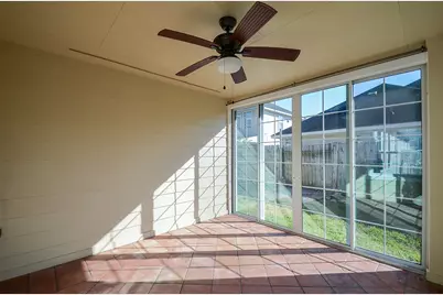 12918 Hawthorne Shores Drive, Houston, TX 77044 - Photo 25