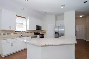 12918 Hawthorne Shores Dr, Houston, TX 77044 - Photo 5