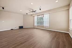 9203 Clayberry St, Houston, TX 77080 - Photo 7