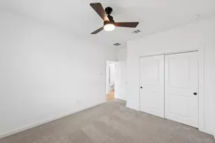 13002 Old Fashion Cir, Mont Belvieu, TX 77535 - Photo 5