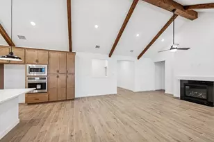 13002 Old Fashion Cir, Mont Belvieu, TX 77535 - Photo 11