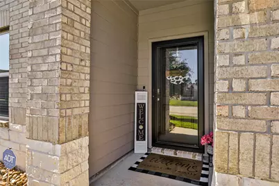 2627 Lost Holly Lane, Conroe, TX 77301 - Photo 7