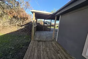 600 E Fayle St, Baytown, TX 77520 - Photo 17