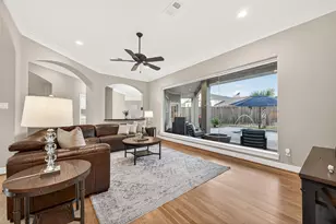 22 Stonegate Park Ct, Spring, TX 77379 - Photo 5