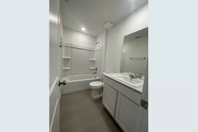 275 Lisa Marie, Angleton, TX 77515 - Photo 15