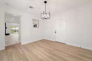 6614 Villarreal Dr, Houston, TX 77489 - Photo 9
