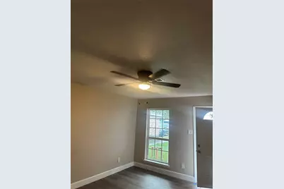 604 Verhalen Road #604B, Alvin, TX 77511 - Photo 7