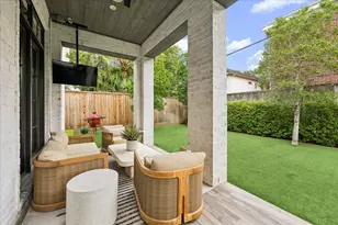 2625 Arbuckle St, Houston, TX 77005 - Photo 33