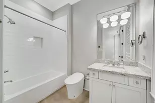 65 Crain Sq Blvd, Houston, TX 77025 - Photo 43