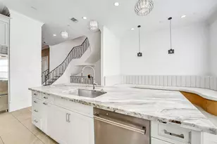 65 Crain Sq Blvd, Houston, TX 77025 - Photo 25