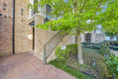 65 Crain Square Boulevard, Houston, TX 77025 - Photo 7