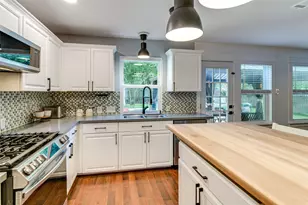 34 Steep Trail Pl, Conroe, TX 77385 - Photo 5