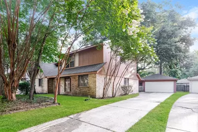 3018 Falling Brook Drive, Houston, TX 77345 - Photo 5