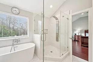 106 Mignon Ln, Houston, TX 77024 - Photo 25