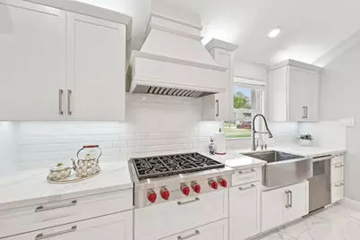 106 Mignon Lane, Houston, TX 77024 - Photo 11