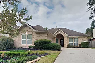 155 S Queenscliff Cir, The Woodlands, TX 77382 - Photo 1