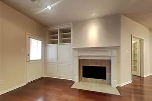 155 S Queenscliff Cir, The Woodlands, TX 77382 - Photo 7