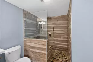 2277 S Kirkwood Rd, Houston, TX 77077 - Photo 7