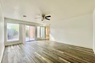 707 Center Hill Dr, Houston, TX 77079 - Photo 7