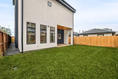 2307 St Emanuel Street, Houston, TX 77004 - Photo 39