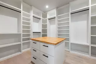 2307 St Emanuel St, Houston, TX 77004 - Photo 23