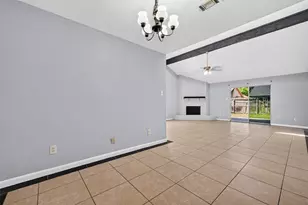16330 Quail Hunt, Missouri City, TX 77489 - Photo 9