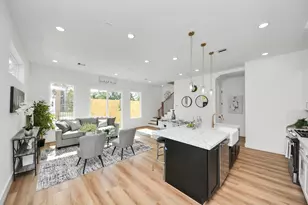 2434 Harrington St, Houston, TX 77026 - Photo 9