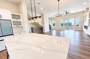1940 Purswell Rd, Houston, TX 77055 - Photo 9