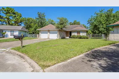 8723 Chipping Lane, Houston, TX 77088 - Photo 3