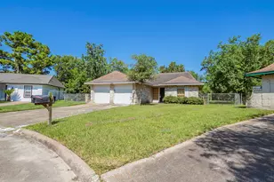 8723 Chipping Ln, Houston, TX 77088 - Photo 3