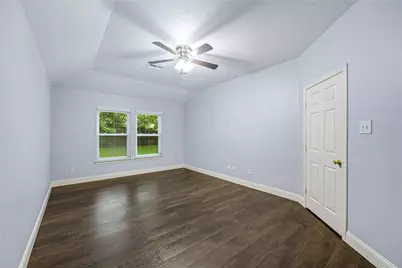28507 Chateau Springs Court, Spring, TX 77386 - Photo 15