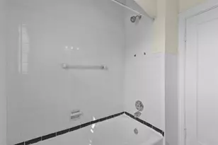 436 Westmoreland St, Houston, TX 77006 - Photo 11