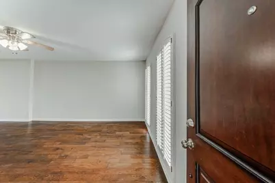 382 N Post Oak Lane #382, Houston, TX 77024 - Photo 5