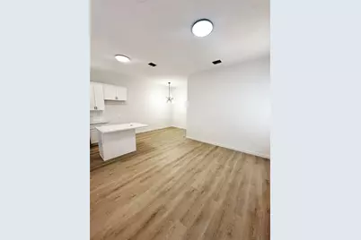 326 Clearwater A-B Street, Houston, TX 77029 - Photo 5