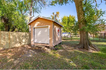 715 Center Street, Pasadena, TX 77506 - Photo 31
