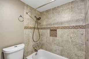 2100 Tanglewilde St, Houston, TX 77063 - Photo 21