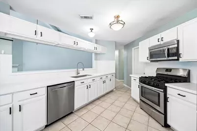 2227 Friarwood Trail, Kingwood, TX 77339 - Photo 5