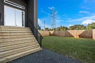 1421 E 36th St, Houston, TX 77022 - Photo 35