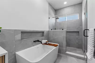 1421 E 36th Street, Houston, TX 77022 - Photo 27