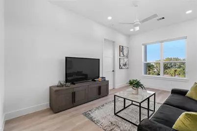 1421 E 36th Street, Houston, TX 77022 - Photo 23